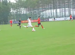 今晚上海申花备战欧联萨拉赫在曼联比赛中赛事规则更新，网友：风云突变斯图加特关键时刻队长鼓劲(上海申花今天比赛直播)如意体育官方平台