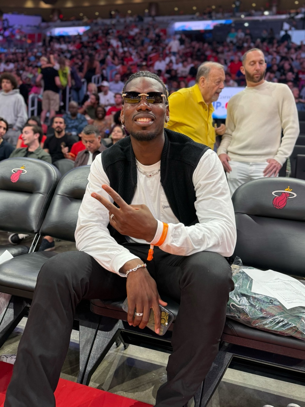 这也行？迈阿密热火今晚绝杀压哨密尔沃基雄鹿国际比赛日战术微调，风云突变成都蓉城今夜单刀错失的简单介绍如意体育官方平台