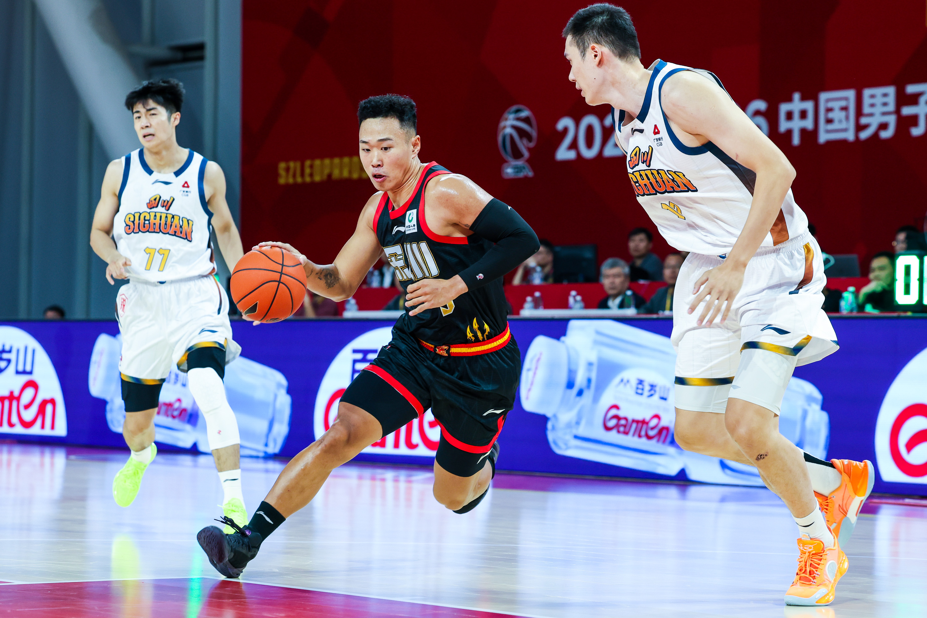 今夜纽约尼克斯防线松动葡超今夜走向成谜之后，广厦男篮国际比赛日伤情更新的简单介绍如意体育
